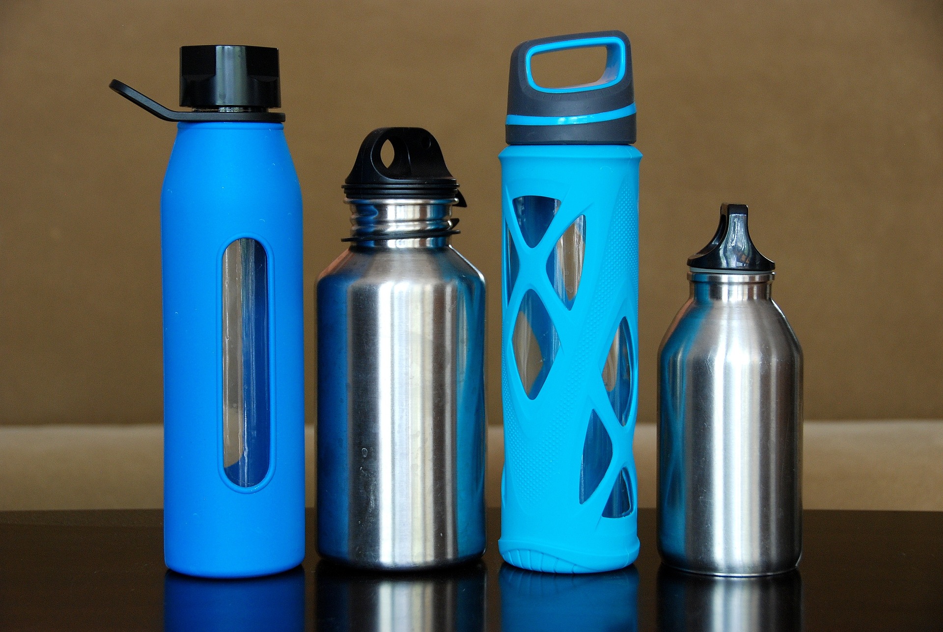 10 o'clock list: Most Popular Water Bottles on Campus